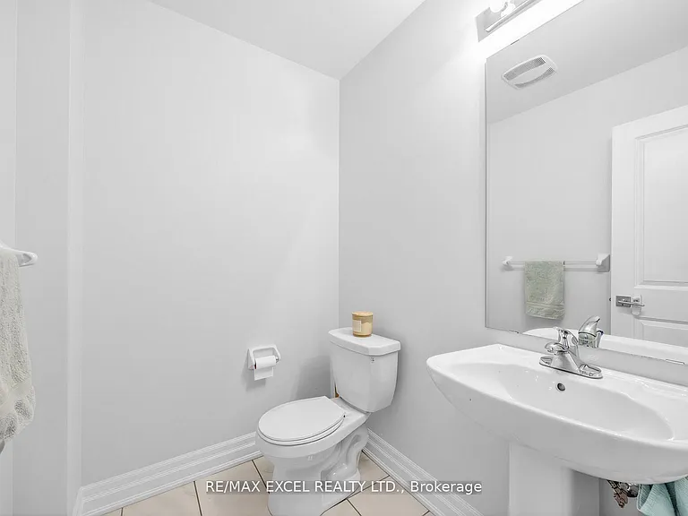1454 Stovell Cres — Photo 28
