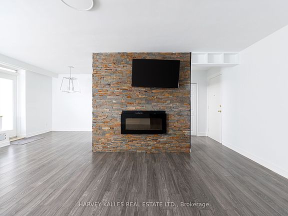 4th image of 50 Gulliver Rd #304