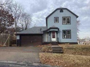 202 13th St, Silvis, IL 61282