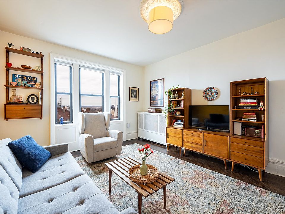 1st image of 2672 Kennedy Blvd APT 501