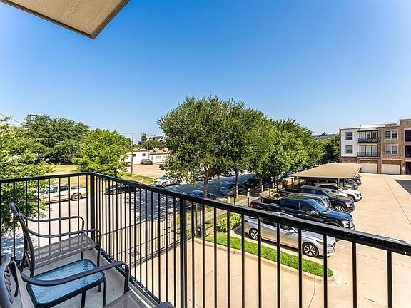 2nd image of 1020 Texas St APT 3206