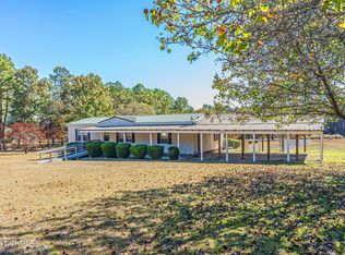 239 Deer Trl, Hamlet, NC 28345