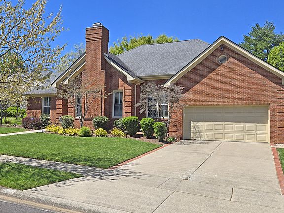 2nd image of 3412 Chestnut Hill Ln