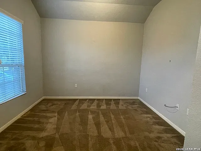 3 bed, 2.0 bath, 1809 sqft, $1,800 — Photo 4