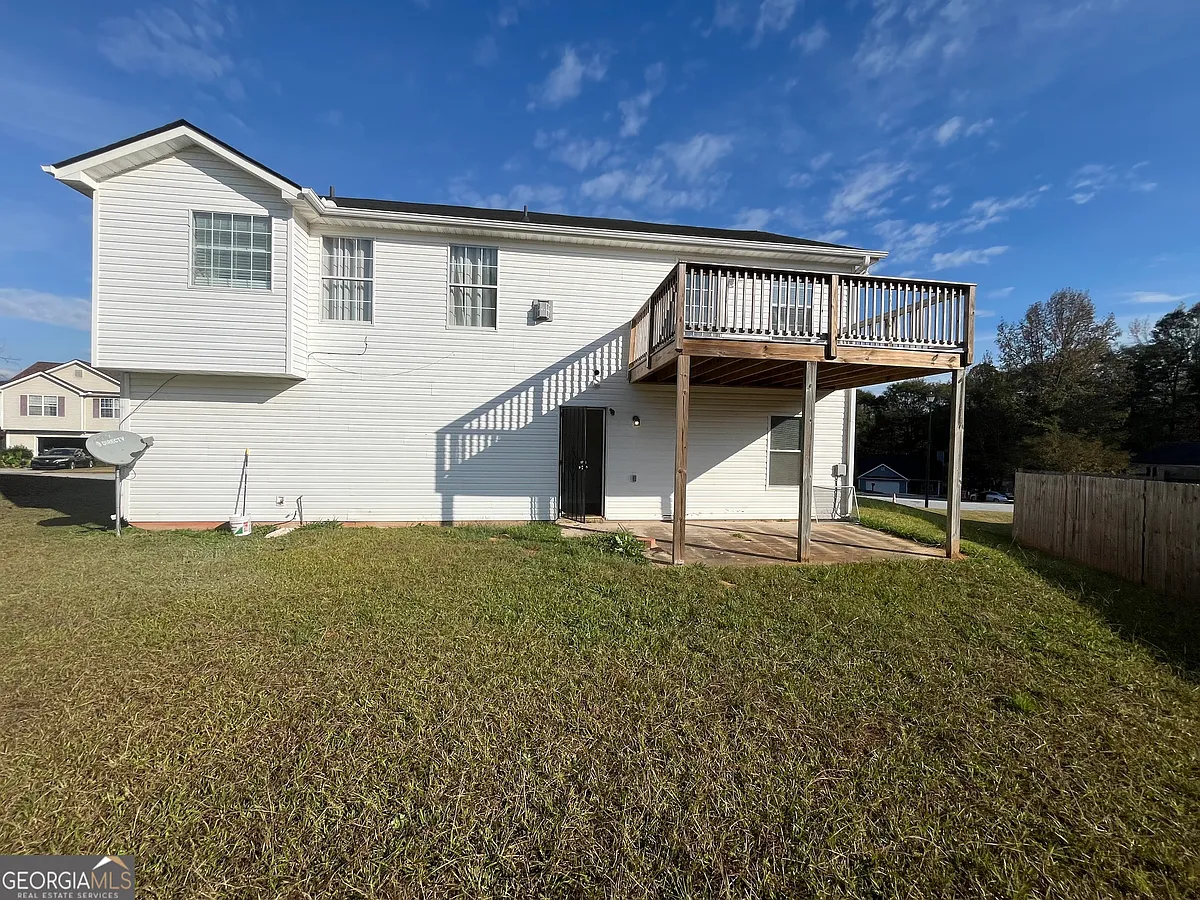 Building Photo - 120 S Greenfield Cir #2