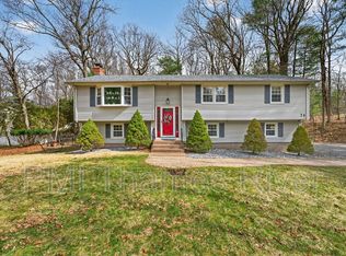 74 Hurlburt St, Glastonbury, CT 06033