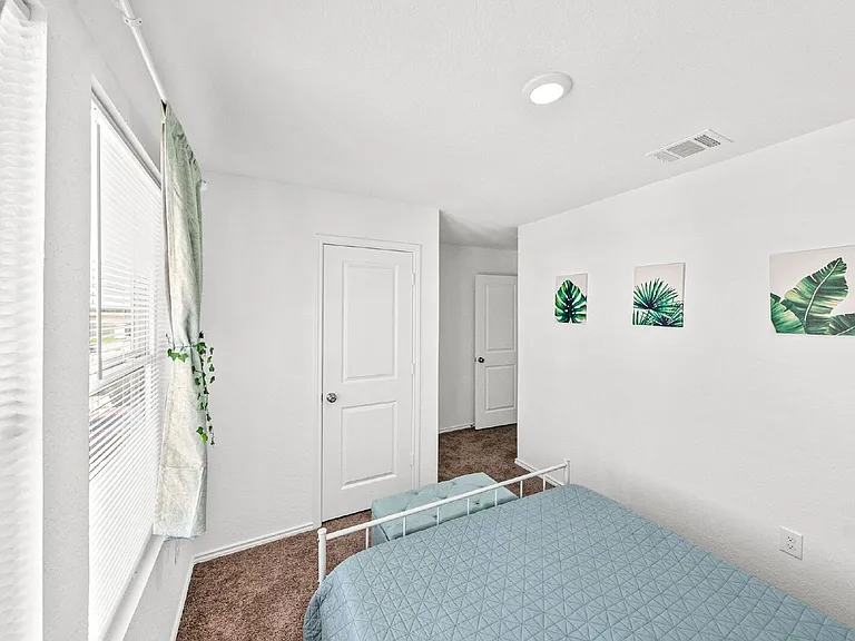 7634 Chancery Gate — Photo 18