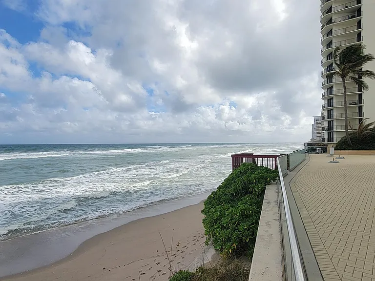 5440 N Ocean Dr #1204 — Photo 43