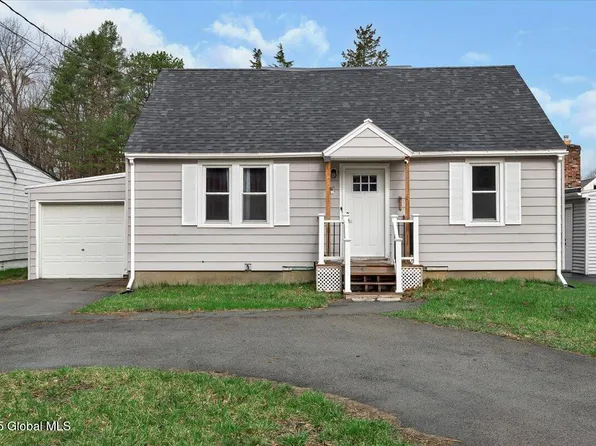 869 Kings Road, Rotterdam, NY 12303
