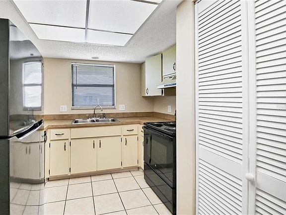 4th image of 14459 River Beach Dr Unit 205