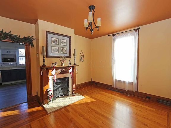 3rd image of 504 N Gay St