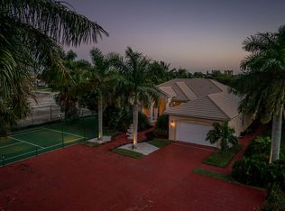 1904 Cape Coral Pkwy W, Cape Coral, FL 33914