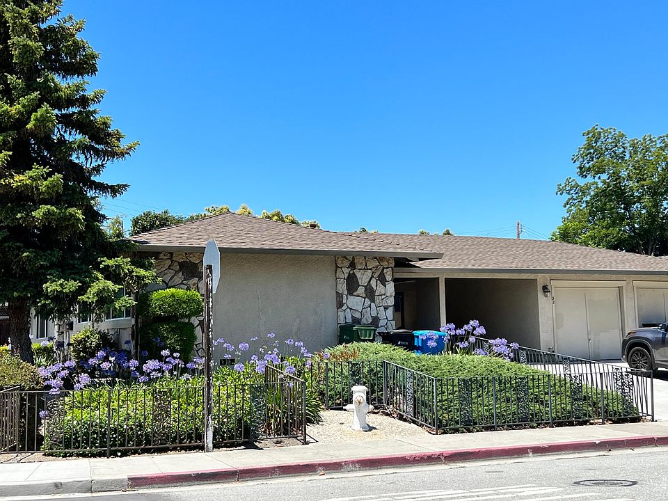 1st image of 32 Wistaria Way