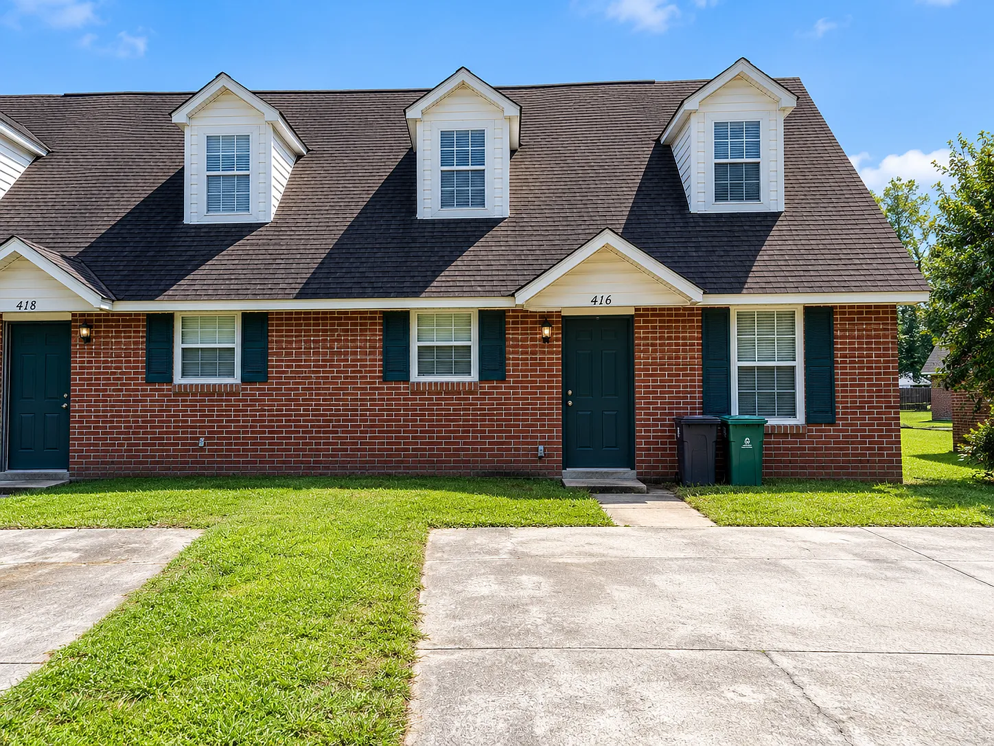 3 bed, 1500 sqft, $1,400 — Photo 1