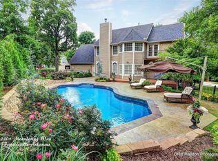 2301 E Meandering Way, Fayetteville, AR 72701