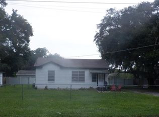 11207 Thomas St, Seffner, FL 33584