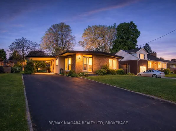 3577 Marlborough Pl, Niagara Falls, ON L2J 2S2