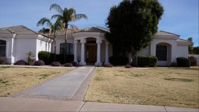 1st image of 1937 N Stevens Cir