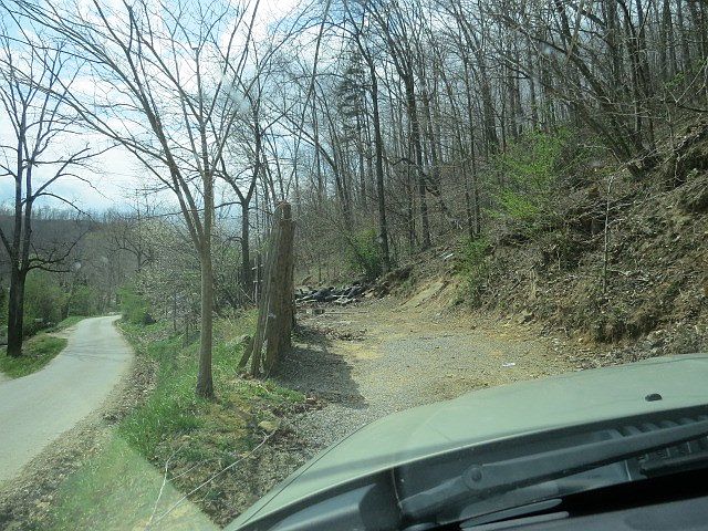 2nd image of 3045 Toulouse Rd