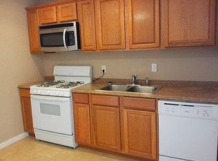 6960 Jackson Ct, Merrillville, IN 46410