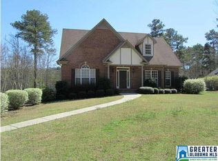 76 Woodbury Dr, Sterrett, AL 35147