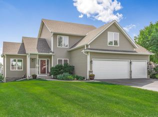 15964 Dakota Ln, Rosemount, MN 55068