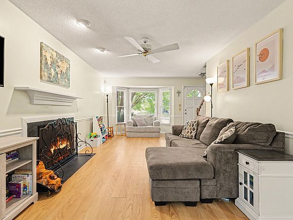 5th image of 4605 Ellsmere Ln