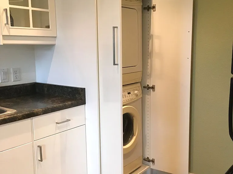 1712 Lawler St #B — Photo 11