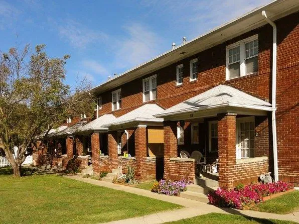 2401 Shelby St APT 6, Indianapolis, IN 46203