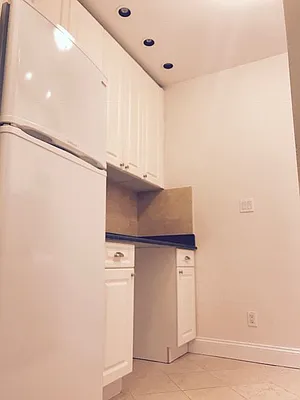 Rented by Keller Williams NYC | media 28