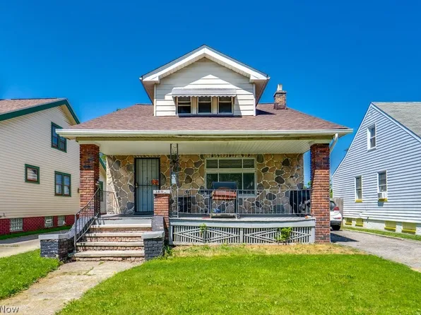 3892 E 153rd St, Cleveland, OH 44128