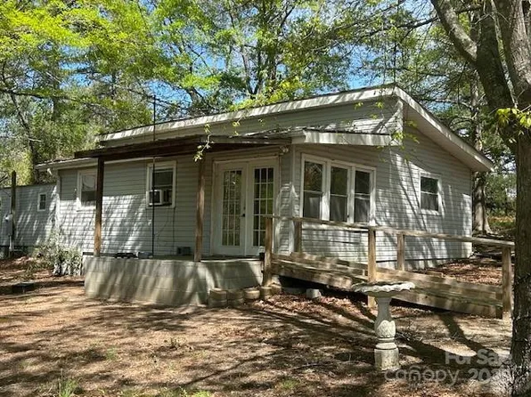 843 Hines Rd, Mooresboro, NC 28114