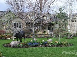 21W316 Dickens Rd, Lombard, IL 60148