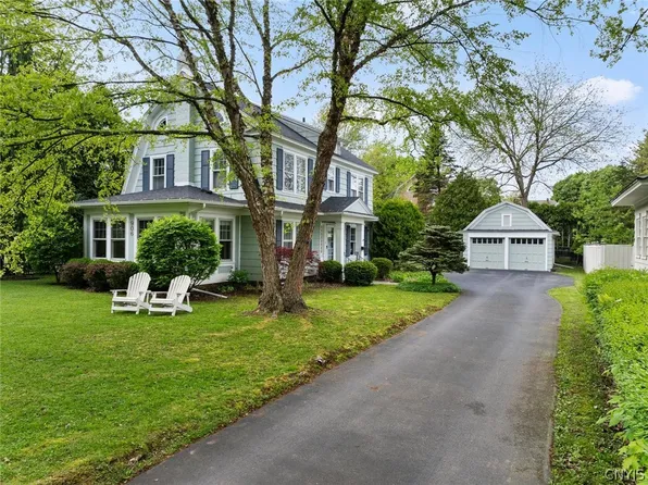 906 Rugby Rd, Syracuse, NY 13203