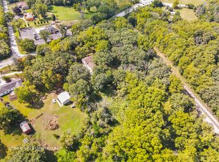 1624 E Chicago St, Elgin, IL 60120