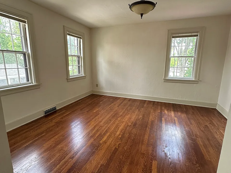 Formal dining room