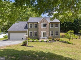 3215 Mills Pond Dr, Port Republic, MD 20676