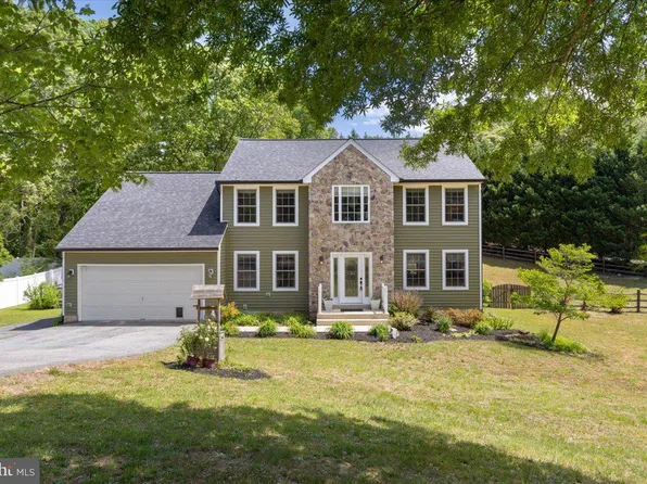 3215 Mills Pond Dr, Port Republic, MD 20676