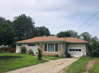 22 Jolley Rd, Danielson, CT 06239