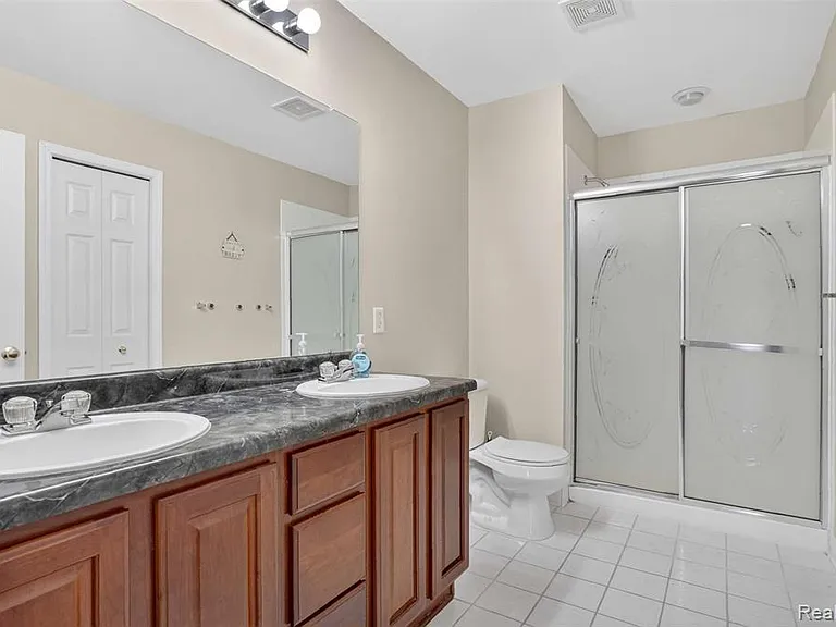 22680 Goddard Rd — Photo 28