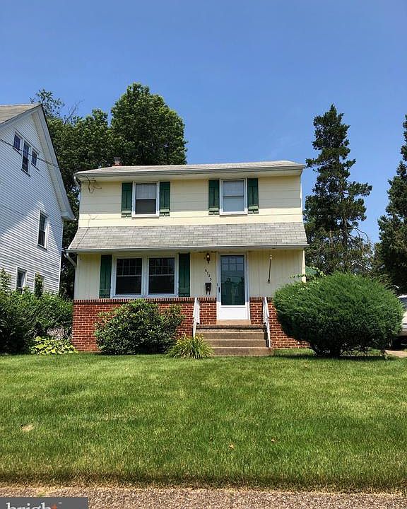 2nd image of 6723 Rogers Ave