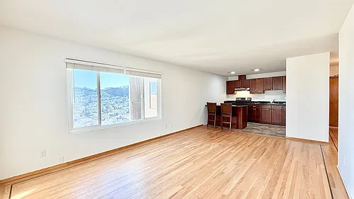 Floor plan 304