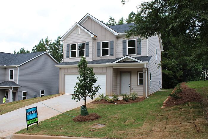 2nd image of 5975 Raventree Ct