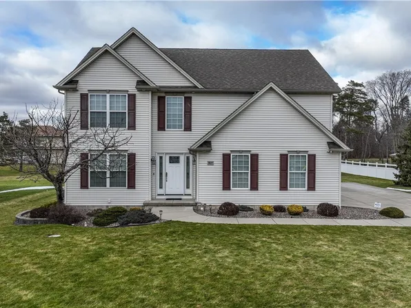 3871 Stone Ridge Rd, North Tonawanda, NY 14120