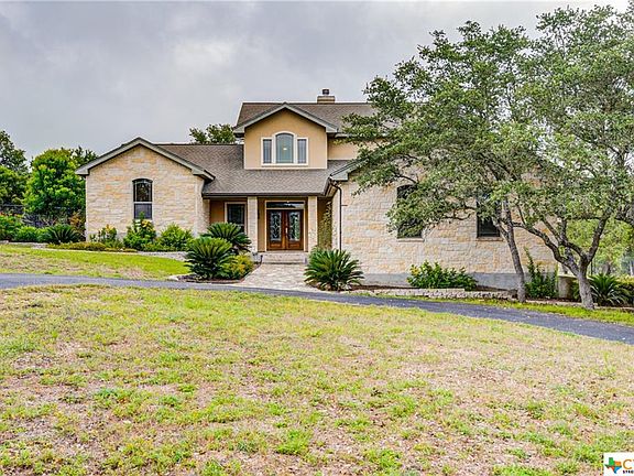 3rd image of 762 River Chase Dr