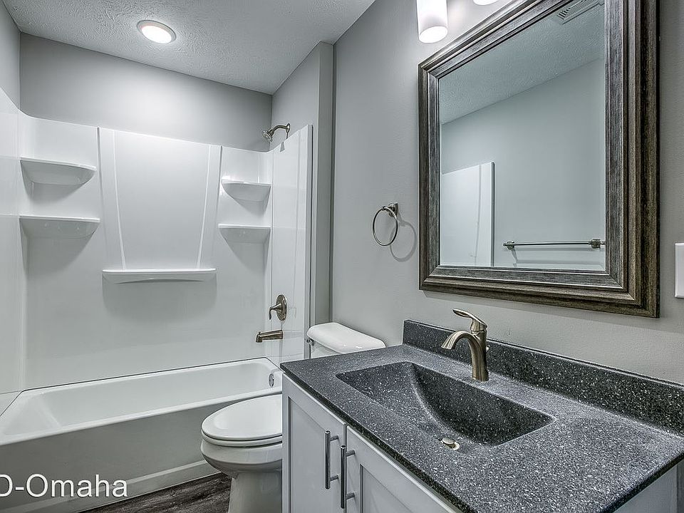 1st image of 534 Park Ave APT 141