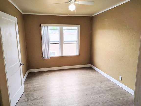 2nd image of 832-850 W 3rd St #71ec8811f