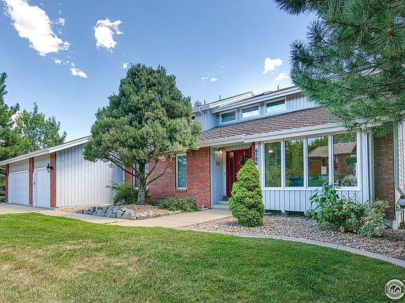 2nd image of 6586 Fairways Dr