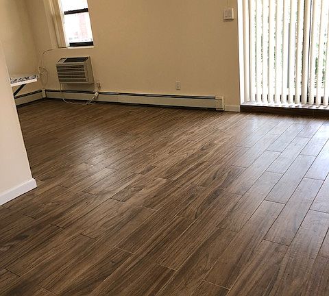 4th image of 23-58 Steinway St #3B