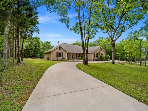 12627 Lodge Dr, Garfield, AR 72732